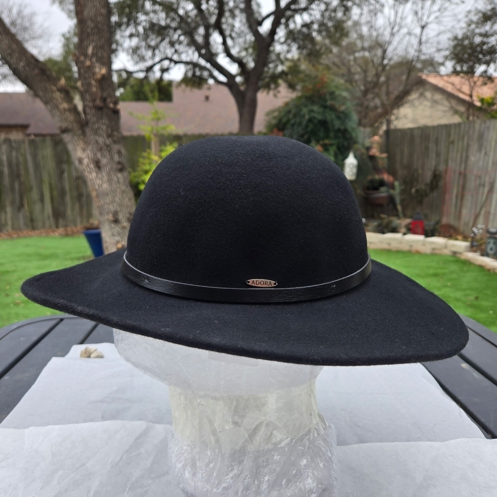 ADORA Classic Black Felt Hat with Logo Band - Picture 5 of 7